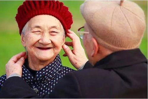 吃瓜老年画视频